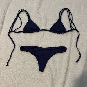 Frankie’s Bikinis blue set